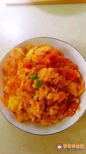 西红柿炒鸡蛋的做法视频,西红柿炒鸡蛋，家常美味轻松做