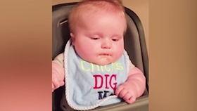 宝宝搞笑视频 笑死人,笑料百出，萌翻全场